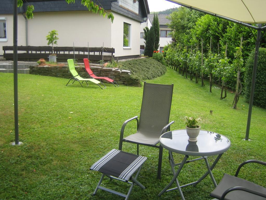Ferienwohnungen Forneck Zeltingen-Rachtig Bagian luar foto