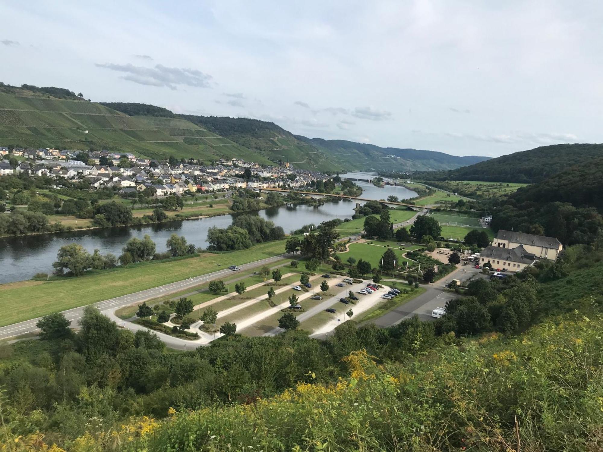 Ferienwohnungen Forneck Zeltingen-Rachtig Bagian luar foto