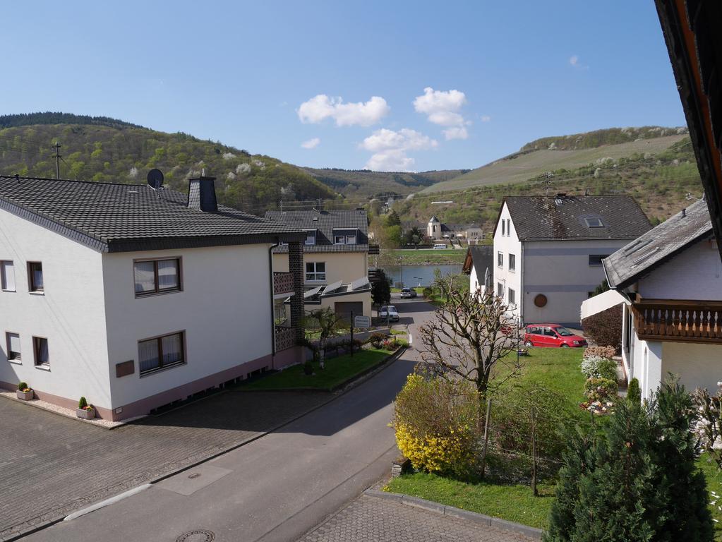 Ferienwohnungen Forneck Zeltingen-Rachtig Bagian luar foto